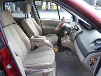 Renault Mégane Scénic - 13