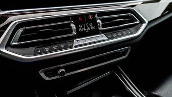 BMW X5m xDrive30d A/T - 13