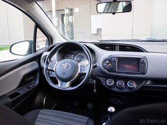 Toyota Yaris 1.3 2016 - 13