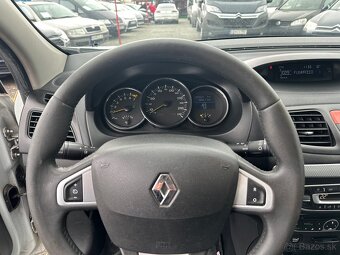 Renault Fluence Sedan 81kw Manuál - 13