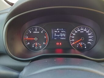 Kia Sportage 1,7 CRD Platinum - 13
