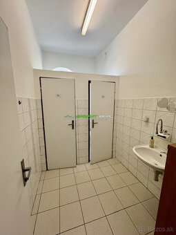 Prenájom zariadený obchodný priestor, 195 m2, Masarykova ul. - 13