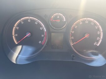 Opel CORSA - 13