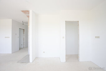 IBA U NÁS Na predaj výnimočný RD s úžit. 114m2 a poz. 517m2 - 13