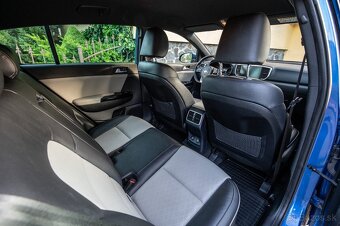 KIA SPORTAGE 1.6 T-GDI GT-Line 4WD A/T - 13