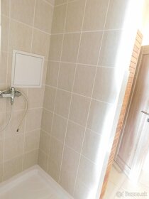 Obchodný priestor 123,5m2 na frekventovanom mieste - 13