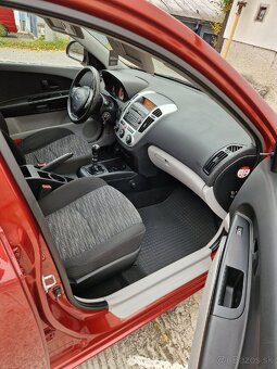 Kia Ceed Combi 1.4 77kW – po veľkom servise, STK 3/27 ✅ - 13