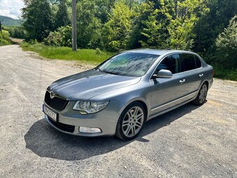 Škoda Superb 3.6. V6 FSI - 13