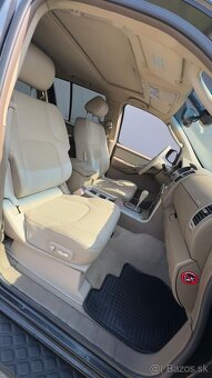 Nissan Pathfinder 2.5 dCI Automat 7-miestny - 13