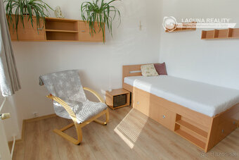 Byt 3+1 (72 m2) s loggiou, ul. Javorová sídl. Tarča SNV - 13