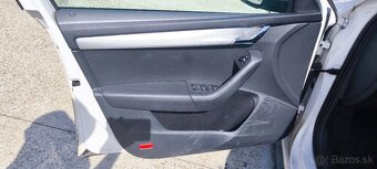 Skoda octavia combi DSG - 13