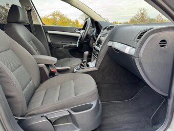 Škoda Octavia Combi II 2.0 TDI CR 4x4 SCOUT - 13