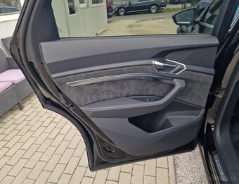 AUDI E-TRON SPORTBACK 50 QUATTRO S-LINE - 13