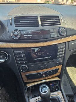 MERCEDES W211,E220CDI,125KW ROK 2008 - 13
