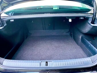 Predám VW Passat B8, DSG automat r.v.:2016 - 13