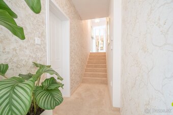 PRENÁJOM KRÁSNEHO APARTMÁNU V SAMOM SRDCI BOJNÍC - 13