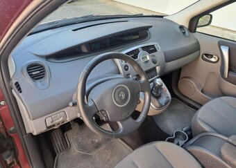 Renault Scénic 1,5 dCi nafta manuál 76 kw - 13