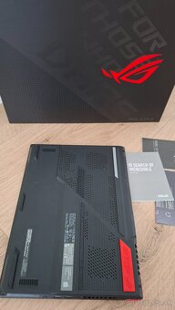 Asus ROG Strix - 13