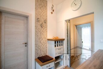 6-izbový rodinný dom na prenájom v lokalite Čierna Voda - 13