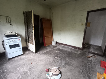 25 min. z Košíc 2-izbový rodinný dom v meste Gönc, Maďarsko - 13