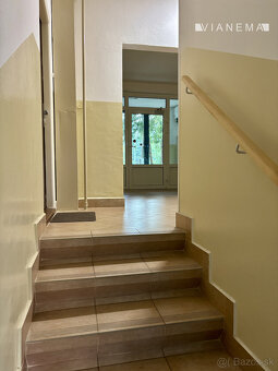 NA PREDAJ 1 izbový byt, loggia, Trieda SNP, Košice - Západ - 13