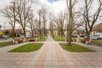 NÁMESTIE ANDREJA HLINKU - 120m2 dvojdom s 3 bytovými jednotk - 13