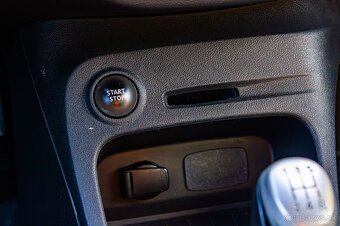 Renault Captur 66kW / Sezónne prezutie / - 13