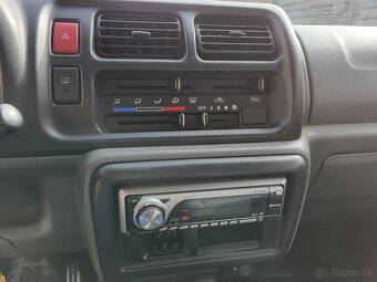 Predám Suzuki Jimny 1,3 4x4 kúpené v SR - 13