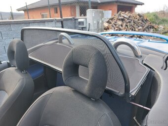 Peugeot 206 CC - cabrio 1.6 benzín 88kw. Automat - 13