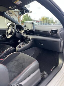 Toyota Yaris 1.6 Turbo GR Four 4WD Dynamic - 13