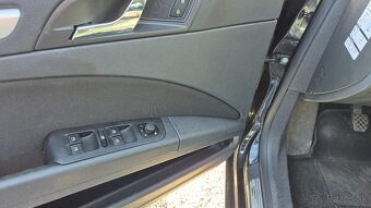 Škoda Superb Combi 1.6 TDI CR DPF Ambition - 13