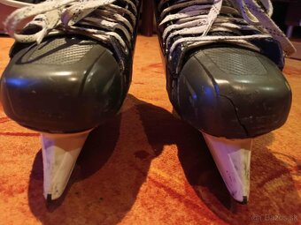 Brankárske korčule Bauer PRO, velkost 7, šírka FIT 2 - 13