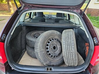 Predám Škoda Octavia Combi 1,6- 75kW- 1. majiteľ, 2011 - 13