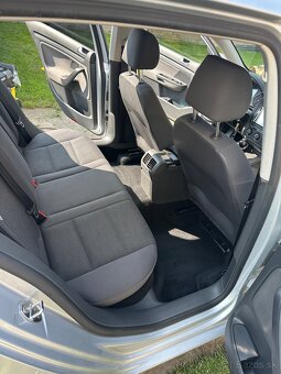 Golf 5 1.9 tdi 77 kW - 13