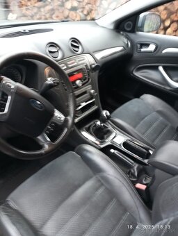 Ford Mondeo 2.0 titanium - 13