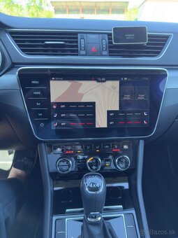 Škoda Superb 2.0TDI 4x4 Combi 190k/140kw Full - 13