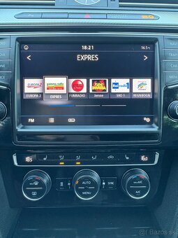 Volkswagen Passat Variant 2.0  R-Line - 13