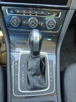 Volkswagen e golf - 13