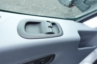 FORD TRANSIT 7MÍST DVOJKABINA 3 STRANNÝ SKLÁPĚČ 2.0TDCI KLIM - 13