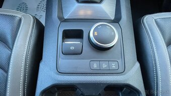 VW Amarok 3.0 TDI V6 Aventura 4Motion DSG, nové v SR - 13