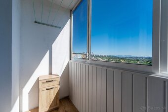 Veľký 3 izb.byt Bruselská,75m2+loggia, dobré parkovanie - 13