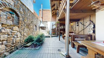 ZNÍŽENÁ CENA na objekt pre podnikanie v centre Kažmarku - 13