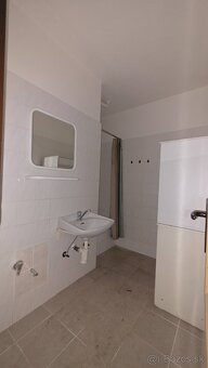 2i Trenčín Zlatovce na predaj - 13
