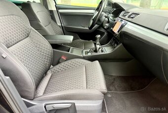 Škoda Superb facelift 2.0 TDI manual 6r rok 2021 - 13