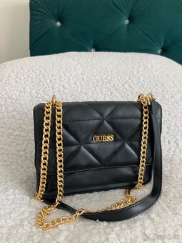 Kabelka_GUESS - 13