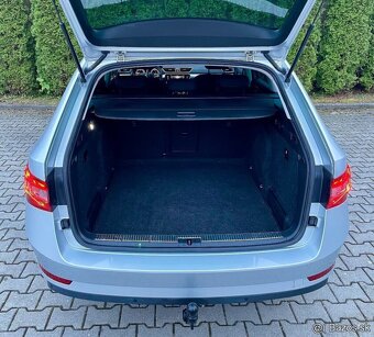 Škoda Superb Combi 2.0 TDI SCR Style DSG - 13