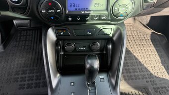 Hyundai ix35 Hyindai 2.0 CRDi VGT Premium 4x4 A/T 100k... - 13