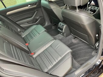 VOLKSWAGEN PASSAT B8 VARIANT R-LINE 2.0TDI 150K DSG - 13