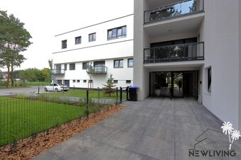 NA PREDAJ 2IZ. APARTMÁN V  PIEŠŤANOCH S BAZÉNOM - 13