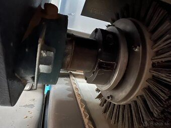 Kartáčovací stroj HOUFEK FINAL 1300 - Brno - 13